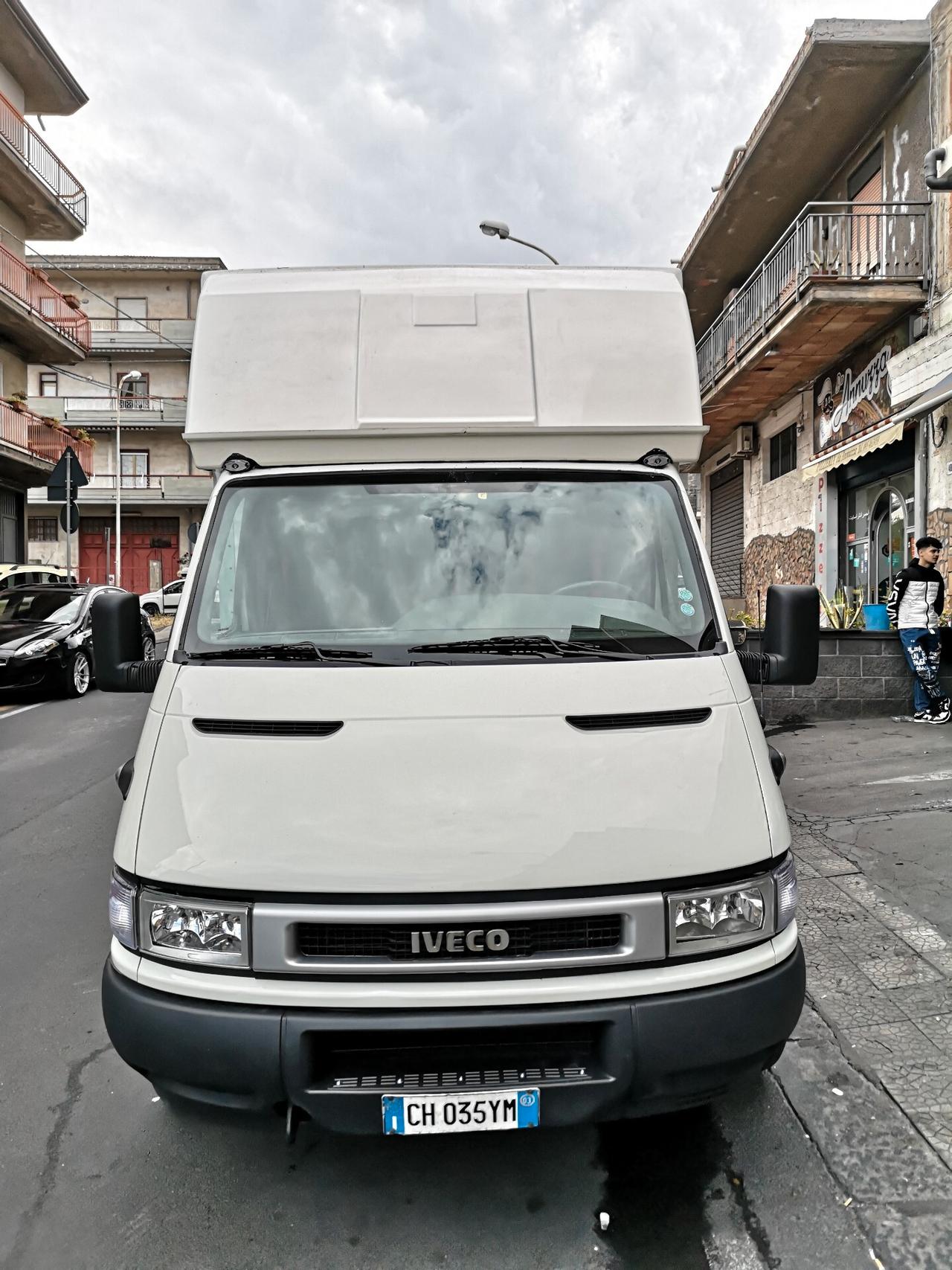 Iveco Daily Iveco daily 35c11 Sponta Idraulica