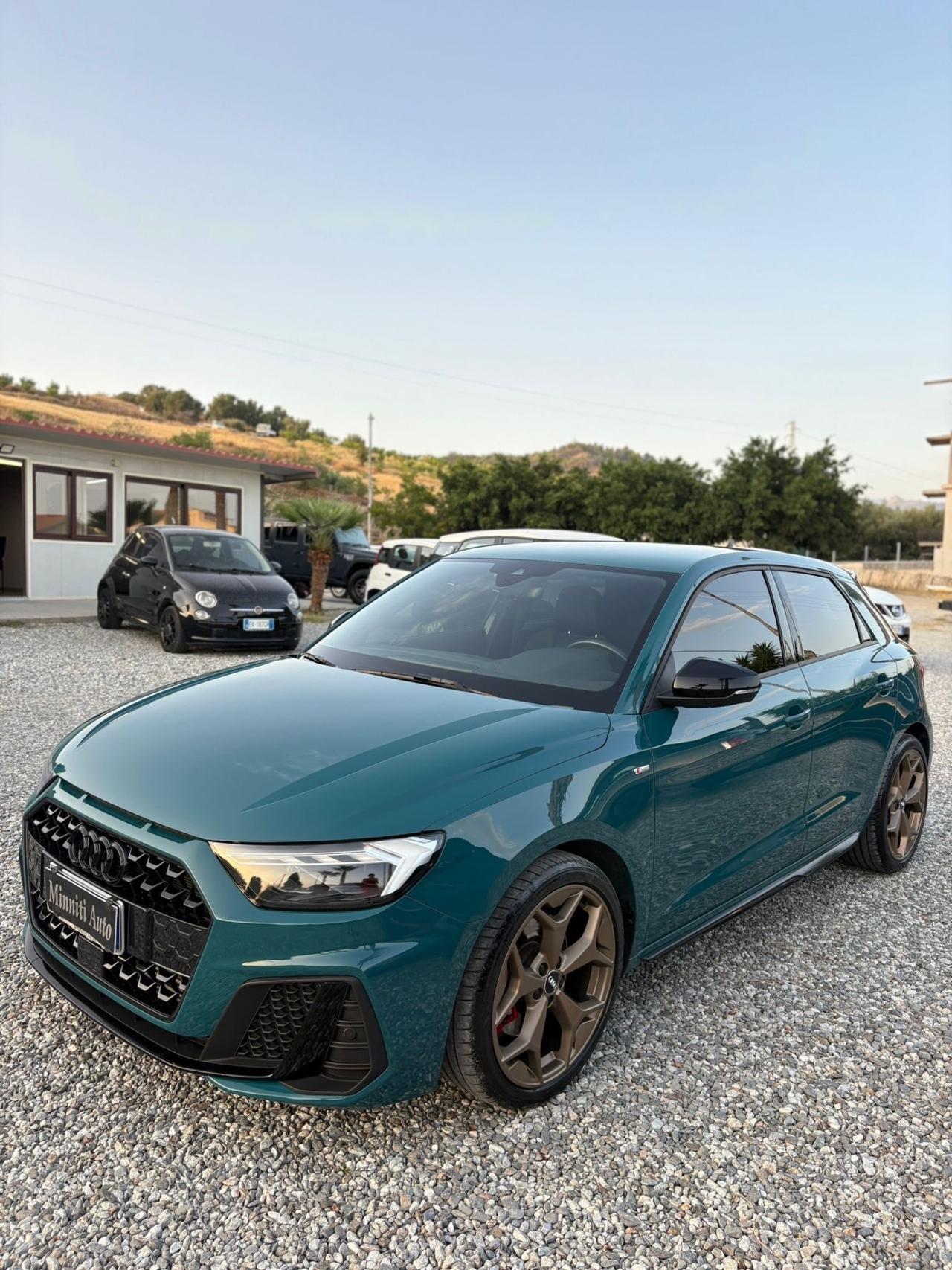 Audi A1 SPB 40 TFSI S tronic Identity Black