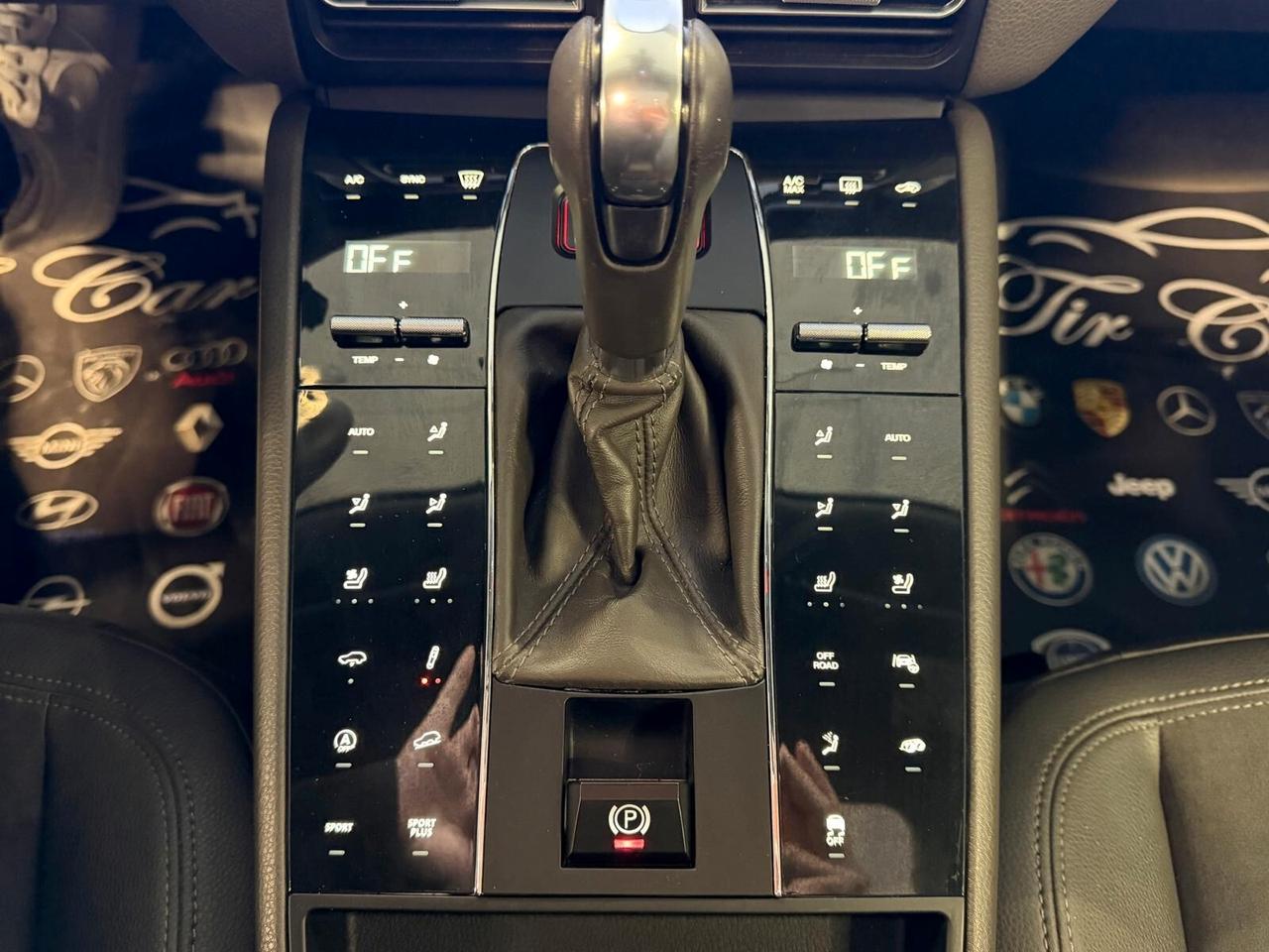 PORSCHE MACAN S 3.0 D 258CV PDK TETTO PELLE CAM ANNO 2015