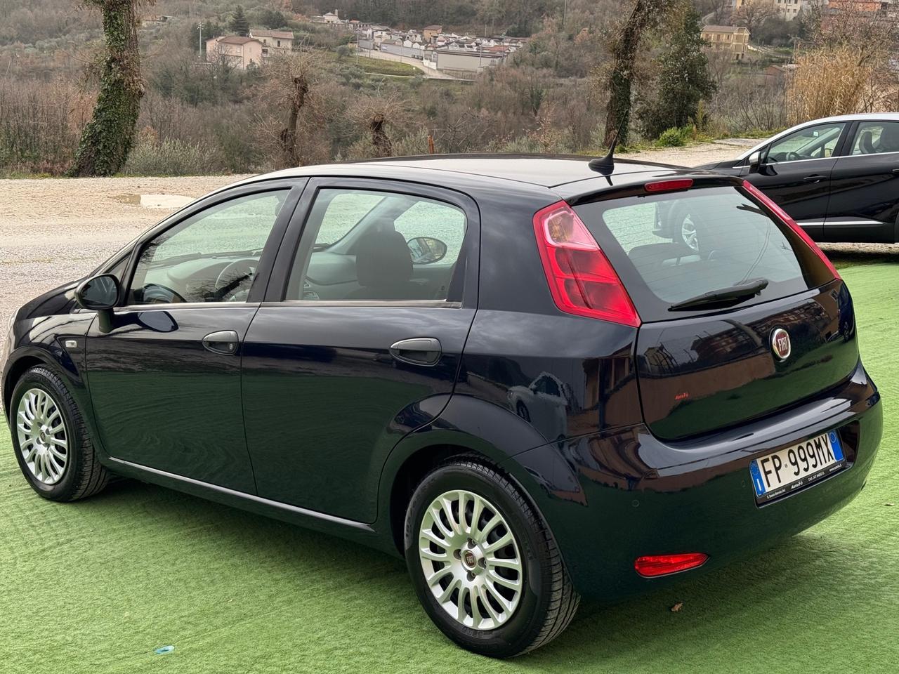 Fiat Punto 1.3 MJT II S&S 95 CV 5 porte Street