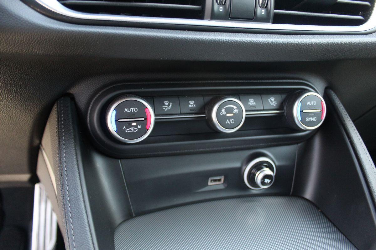 ALFA ROMEO - Stelvio 2.2 t Sprint Q4 190cv AT8 F1