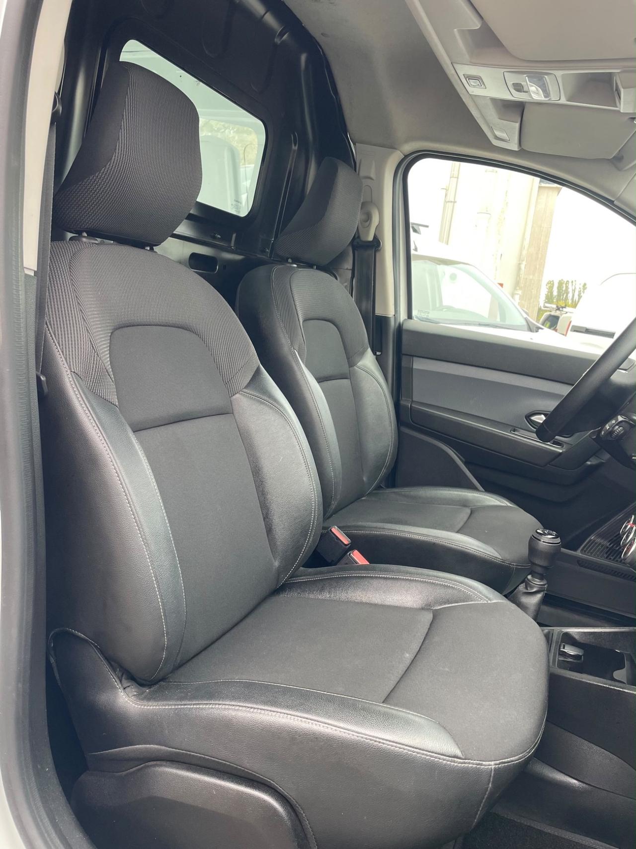 RENAULT EXPRESS 1.5 BLUEDCI 59 MILA KM 03/2023