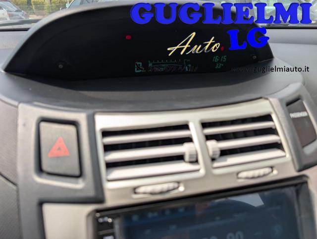 TOYOTA Yaris 1.3 5 porte Sol Bluetooth