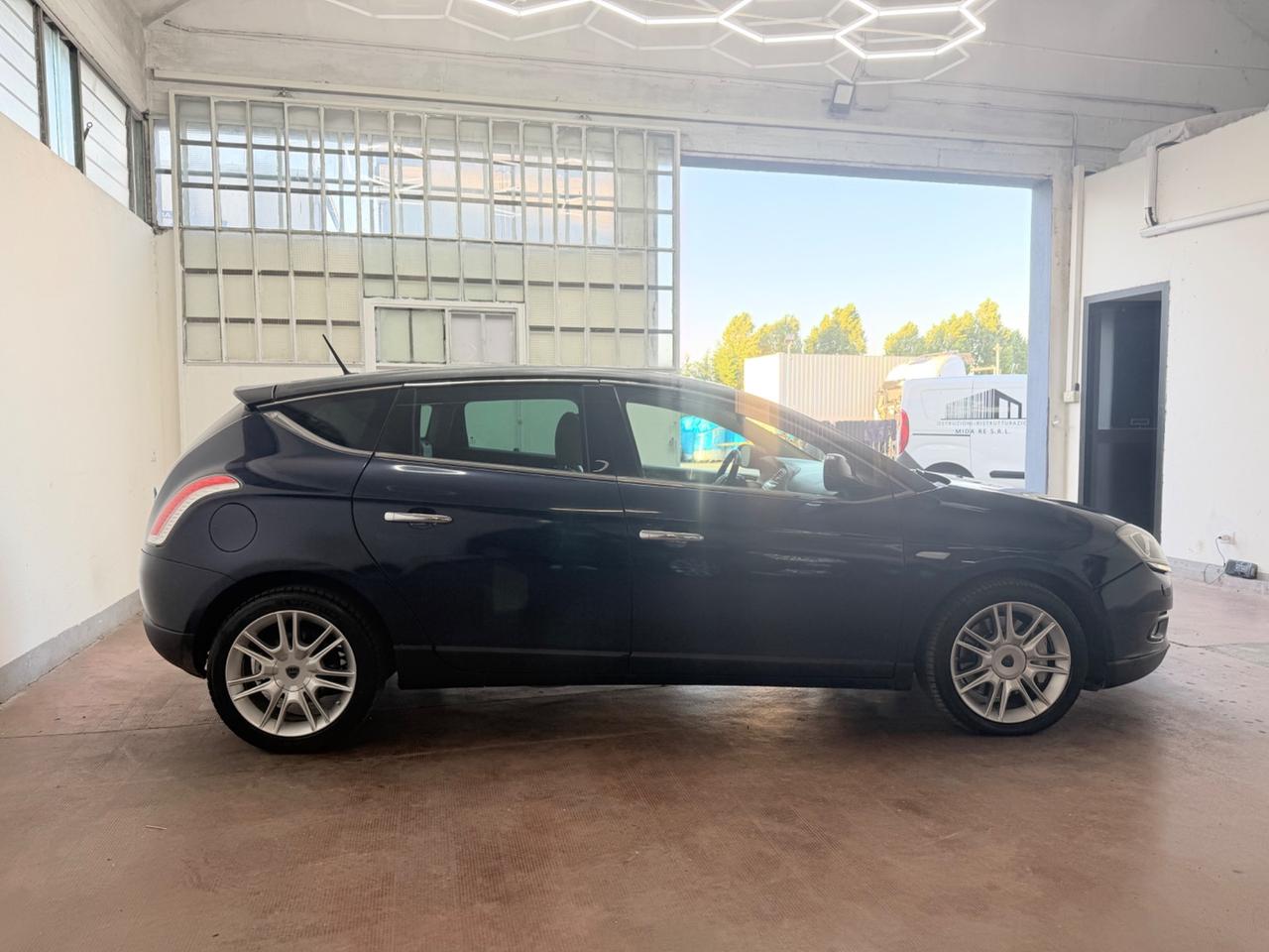 Lancia Delta 1.8 Di Turbo-Jet Sportronic Executive 200CV