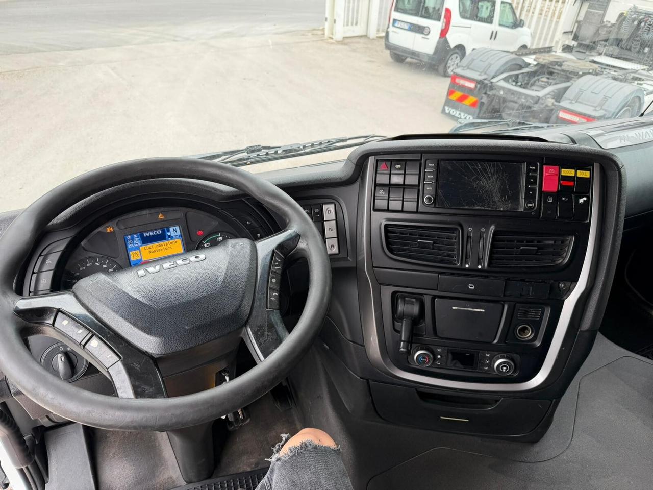 IVECO HI WAY 500