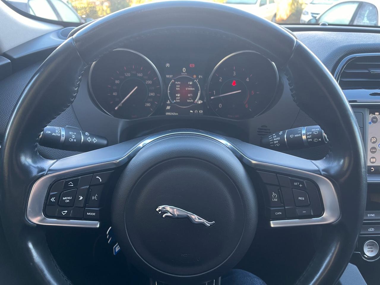 Jaguar F-Pace 2.0 D 180 CV AWD R-Sport