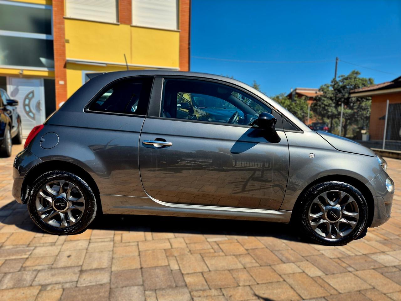 Fiat 500 1.0 Hybrid Connect