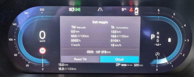 VOLVO XC60 B4 (d) AWD automatico Plus Dark