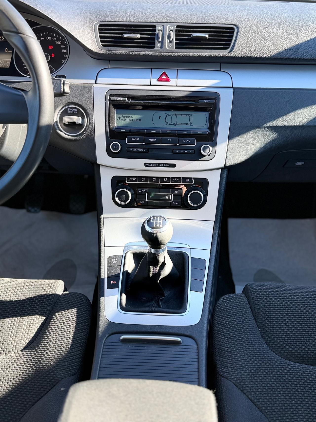 Volkswagen Passat 2.0 TDI DPF Highline EURO 5b