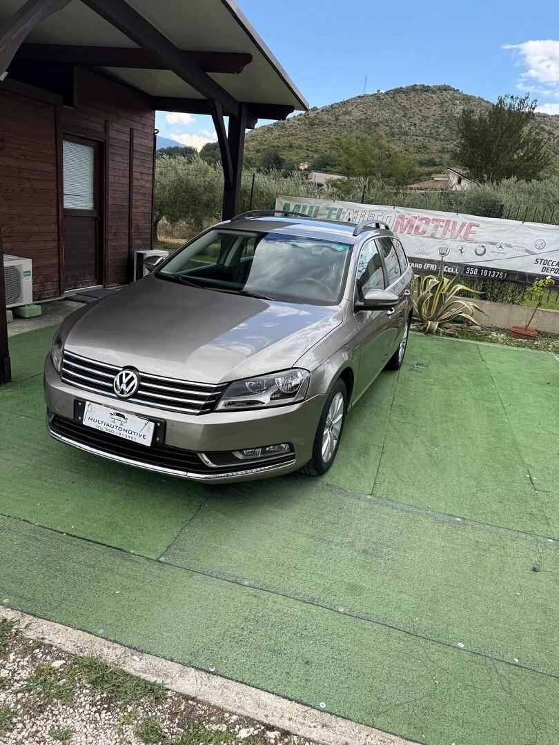 VOLKSWAGEN PASSAT 7" SERIE