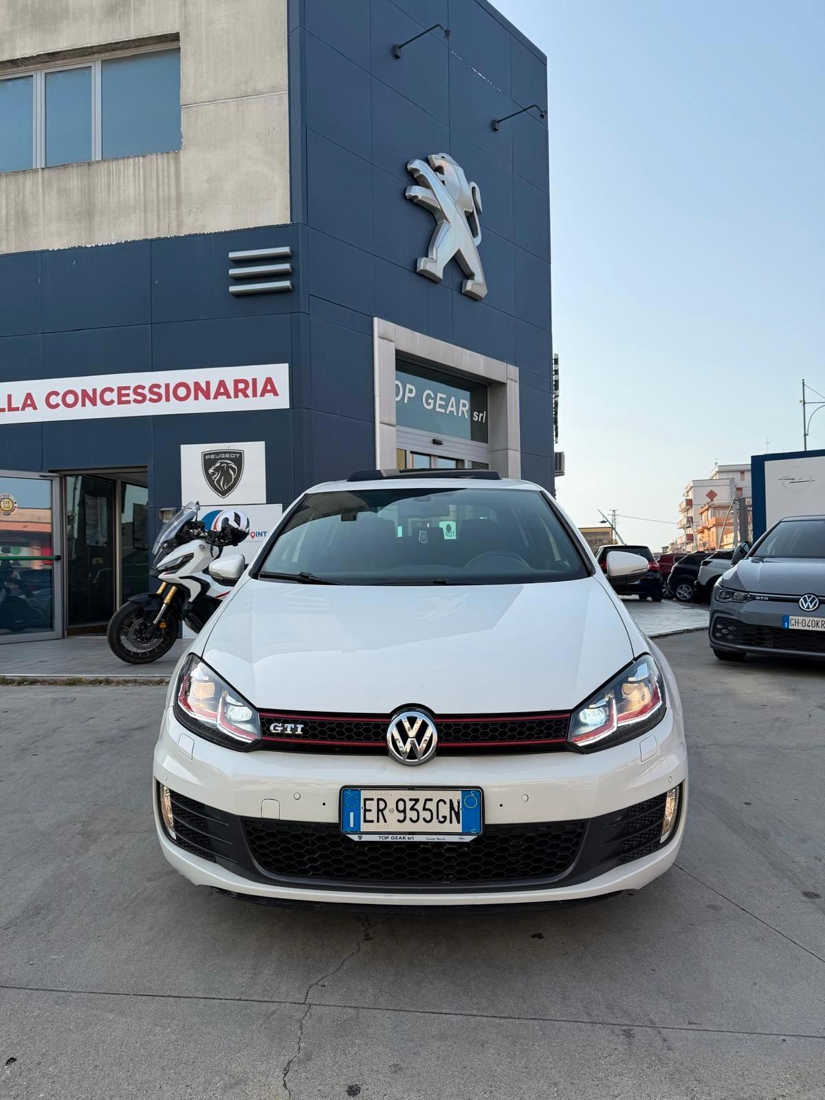Volkswagen Golf 2.0 TSI DSG 5p. GTI