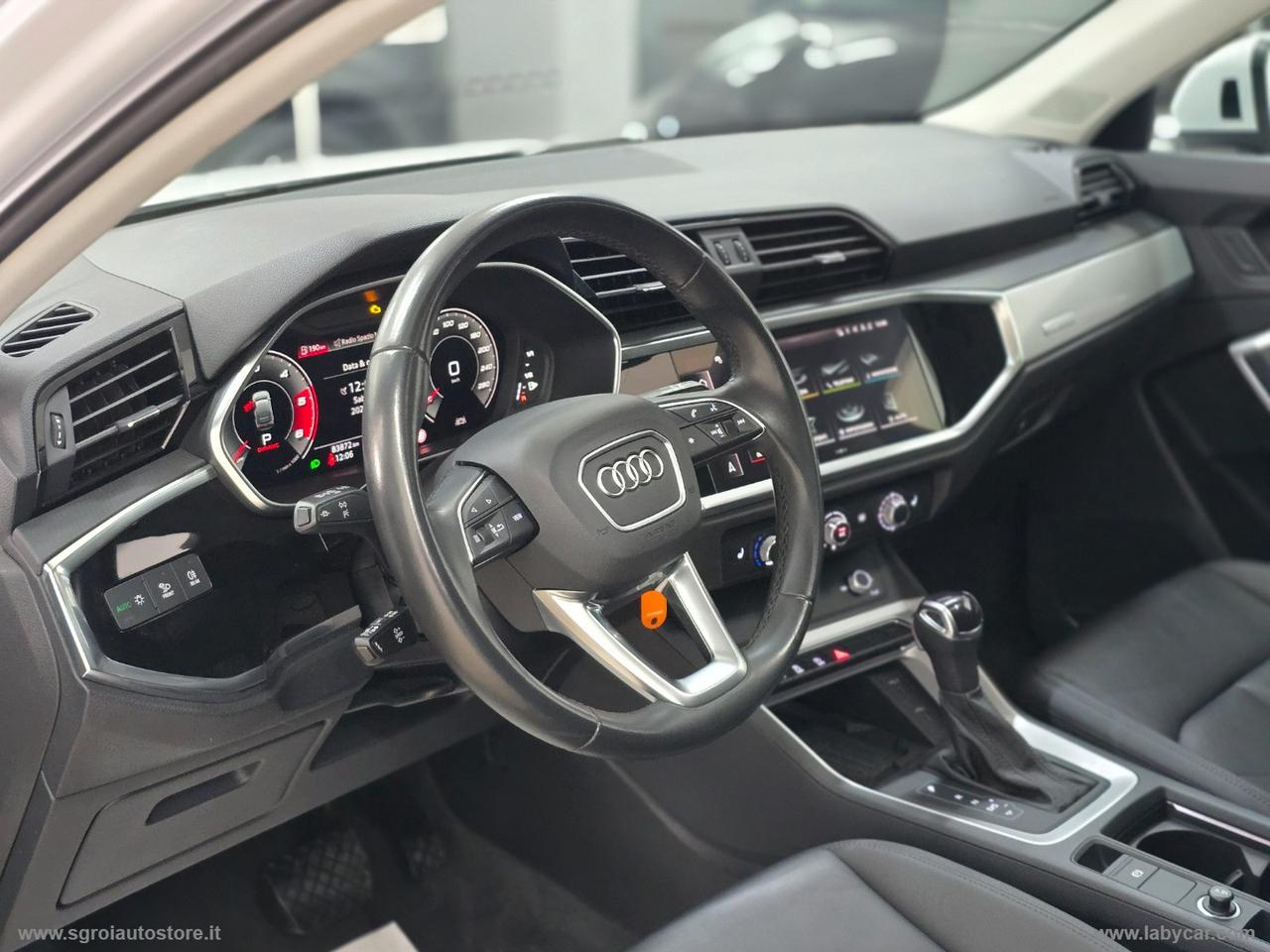 AUDI Q3 SPB 35 TDI S tronic S-LINE