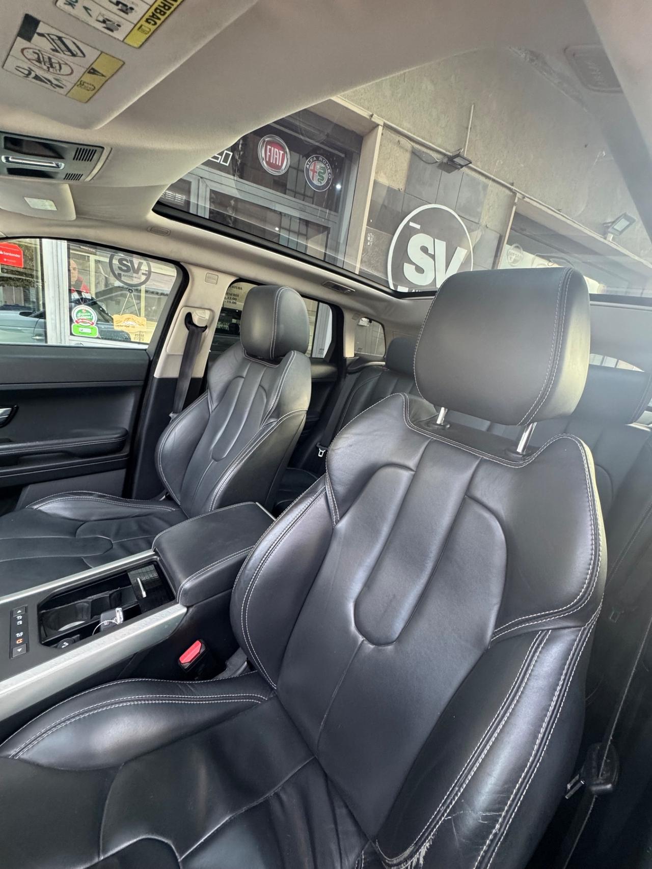 Land Rover Range Evoque 2.2 TD4 5p. Prestige