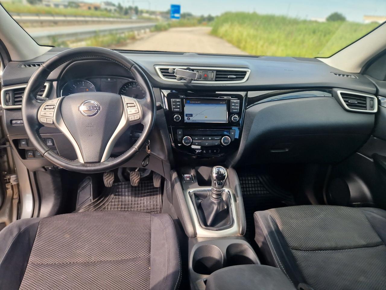 Nissan Qashqai 1.6 dCi 4WD Tekna