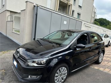 Volkswagen Polo 1.4 5 porte - ok neopatentati