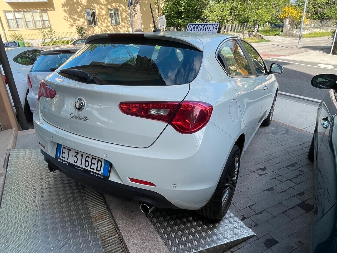 Alfa Romeo Giulietta 2.0 JTDm-2 150 CV Distinctive