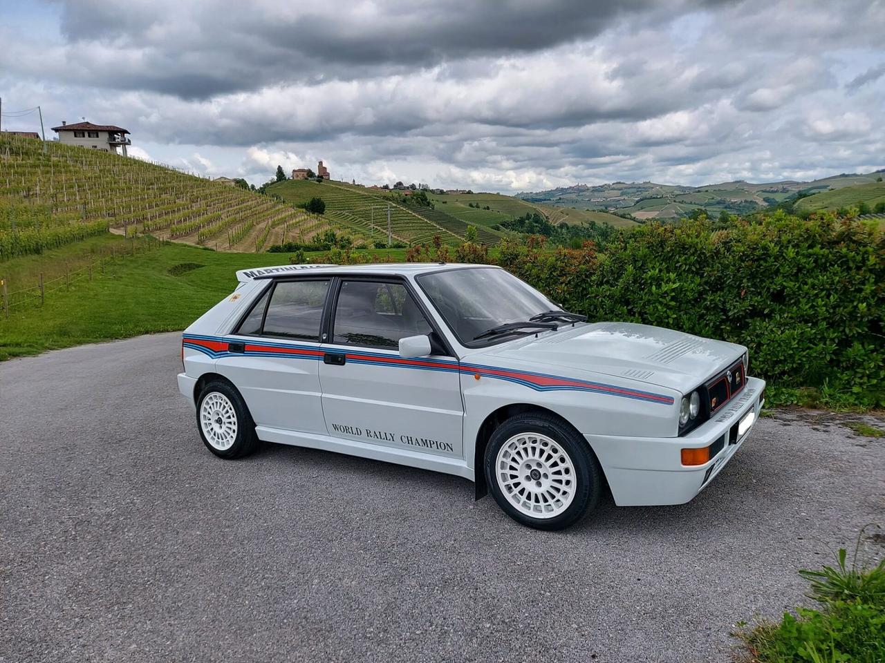 Lancia Delta 2.0i.e. turbo 16V HF integrale Allestimento Martini originale