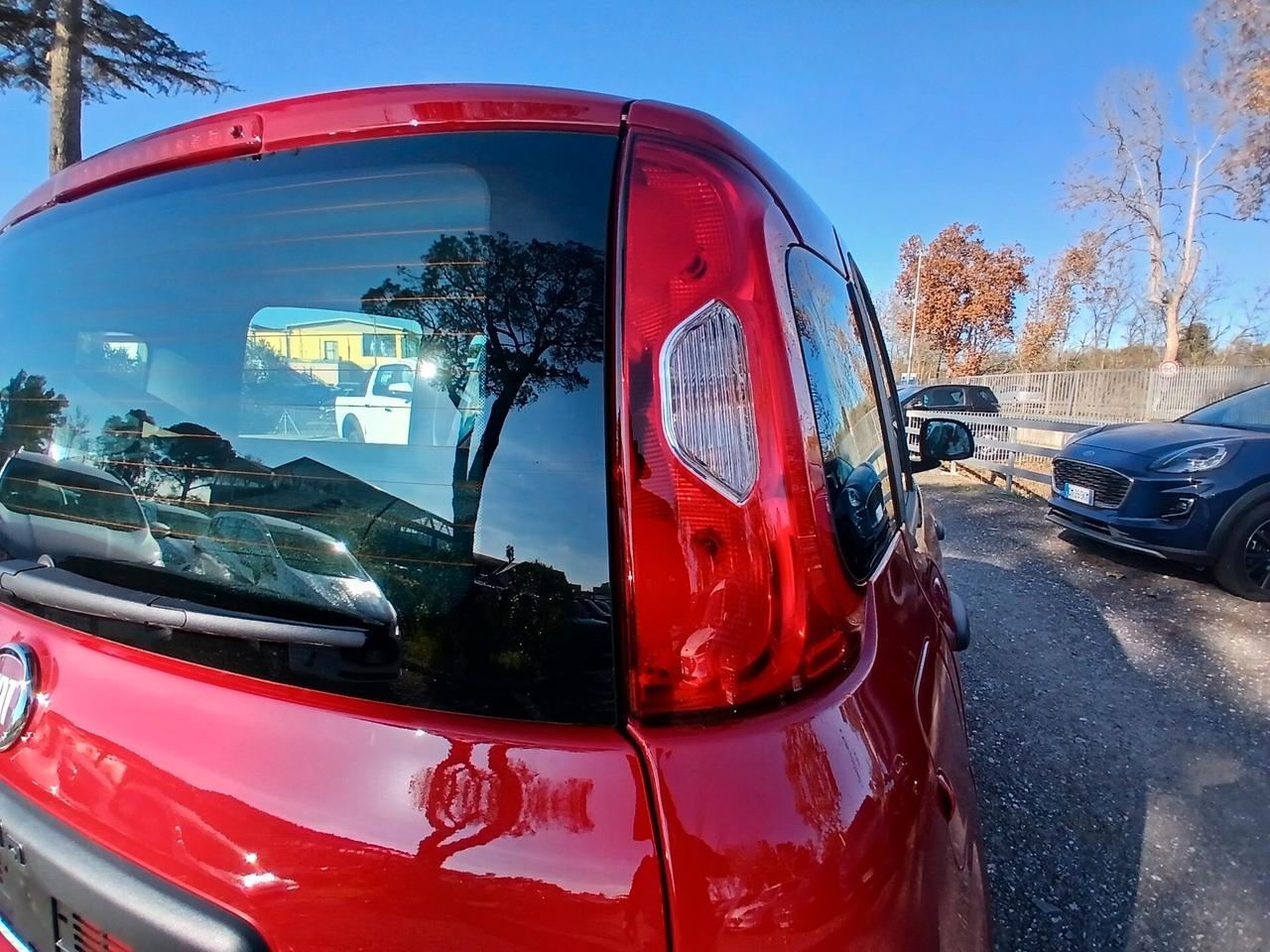 Fiat Panda 1.0 FireFly S&S Hybrid Pandina