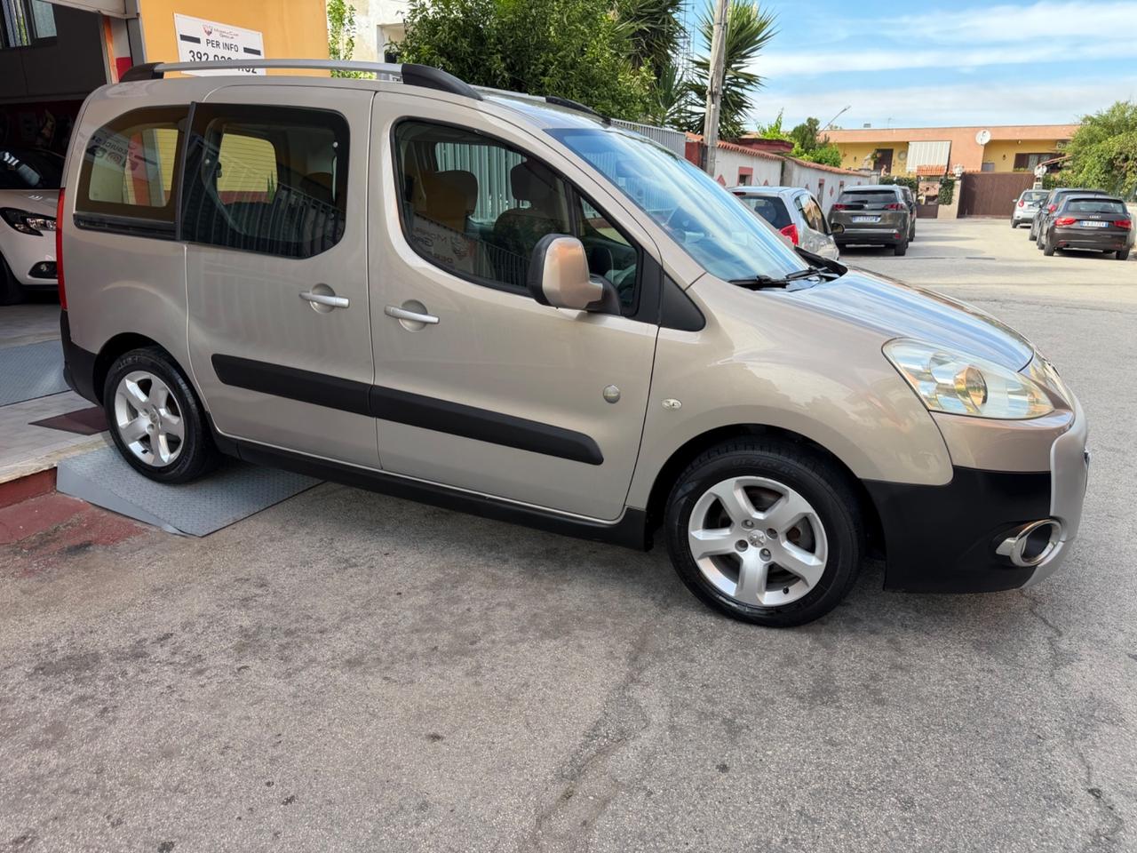 Peugeot Partner Tepee 1.6 HDi 90CV Outdoor