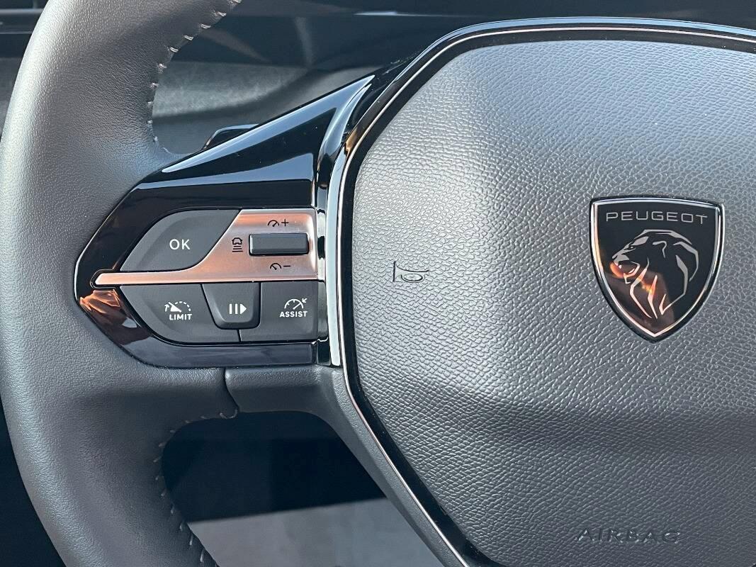 Peugeot 408 1.2 puretech Allure 145cv AUTOMATICA TELECAM 360