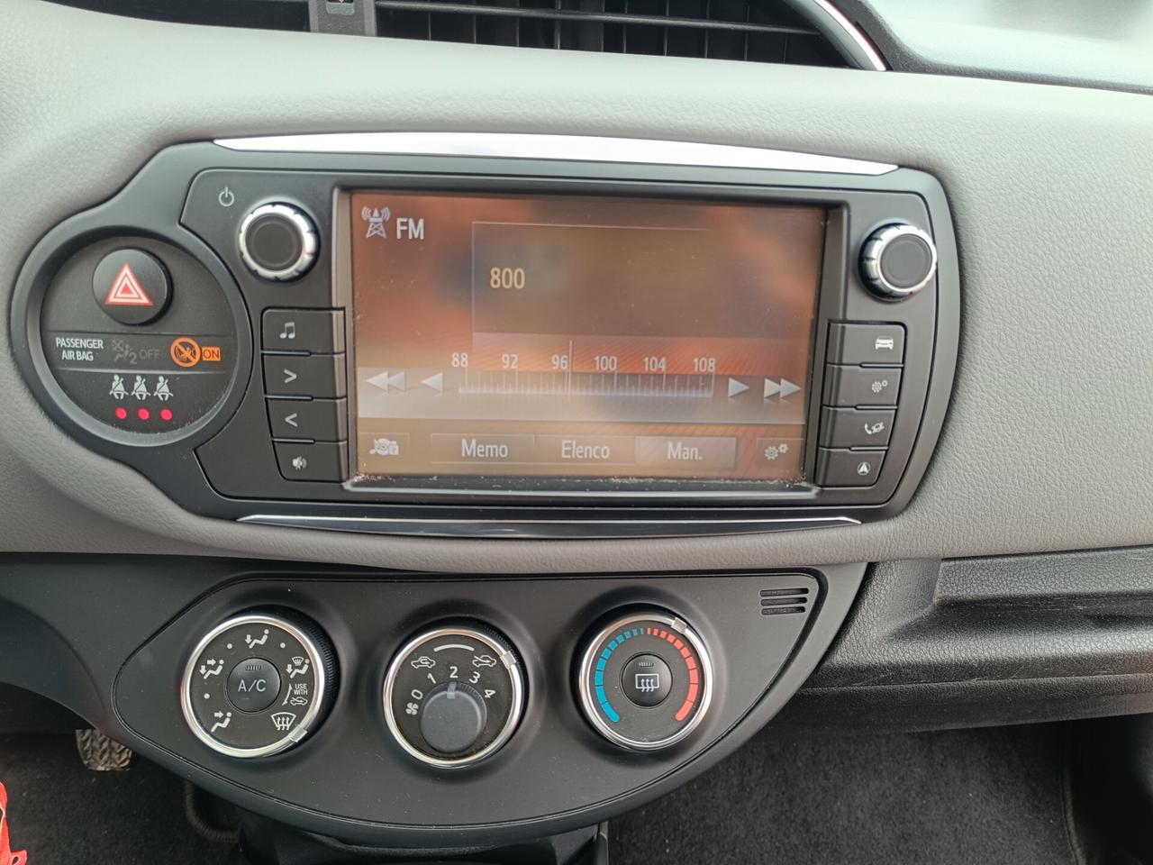 Toyota Yaris 1.0 5 porte Active