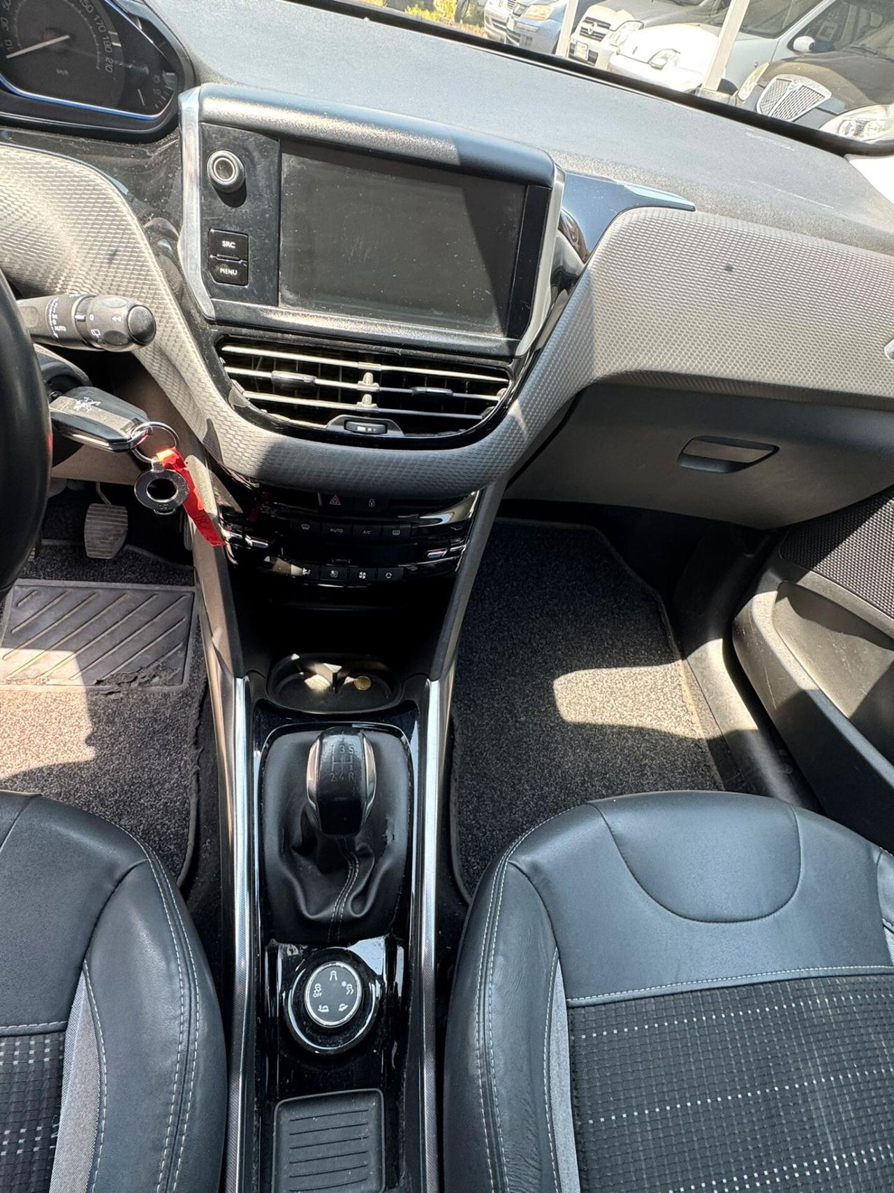 Peugeot 2008 1.6 e-HDi 92 CV Stop&Start Allure