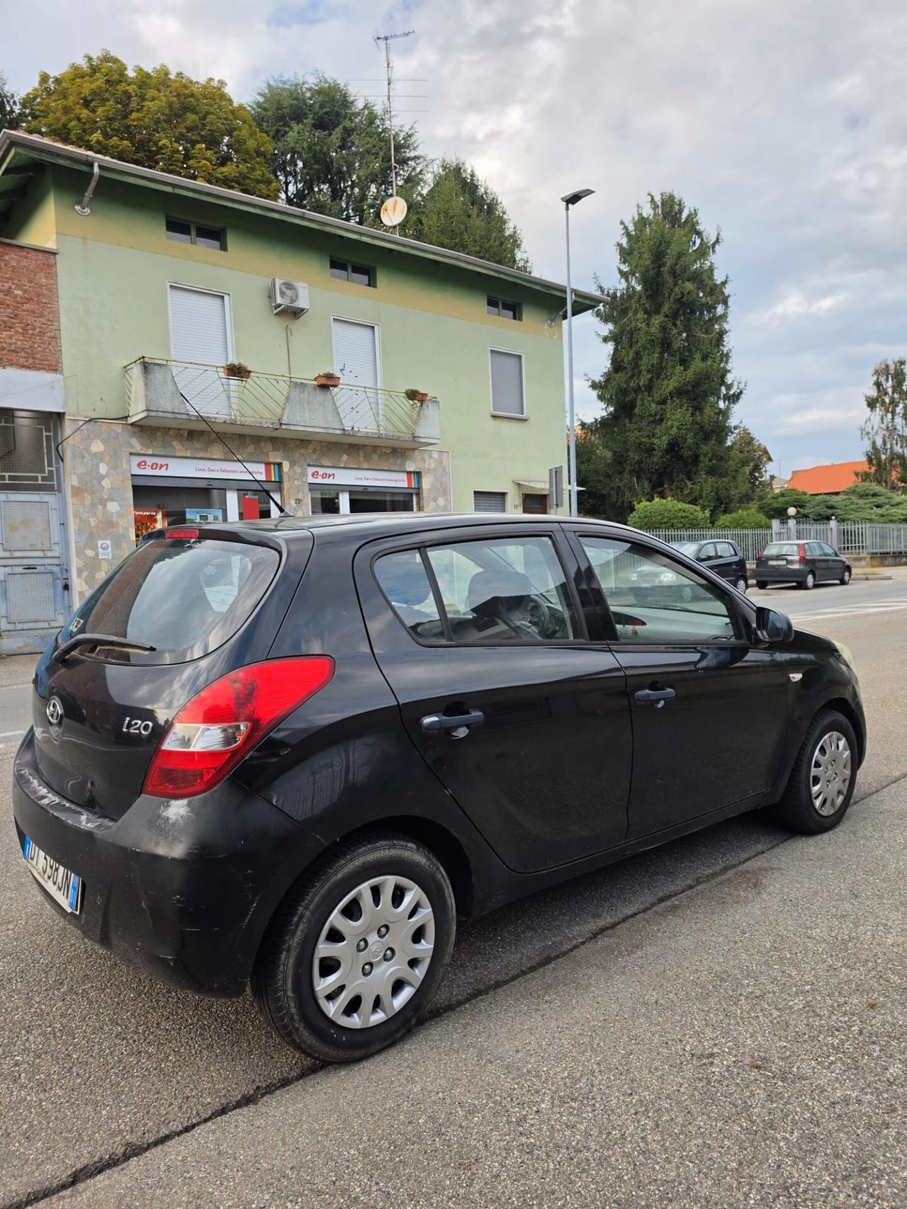 Hyundai i20 Comfort neopatentati