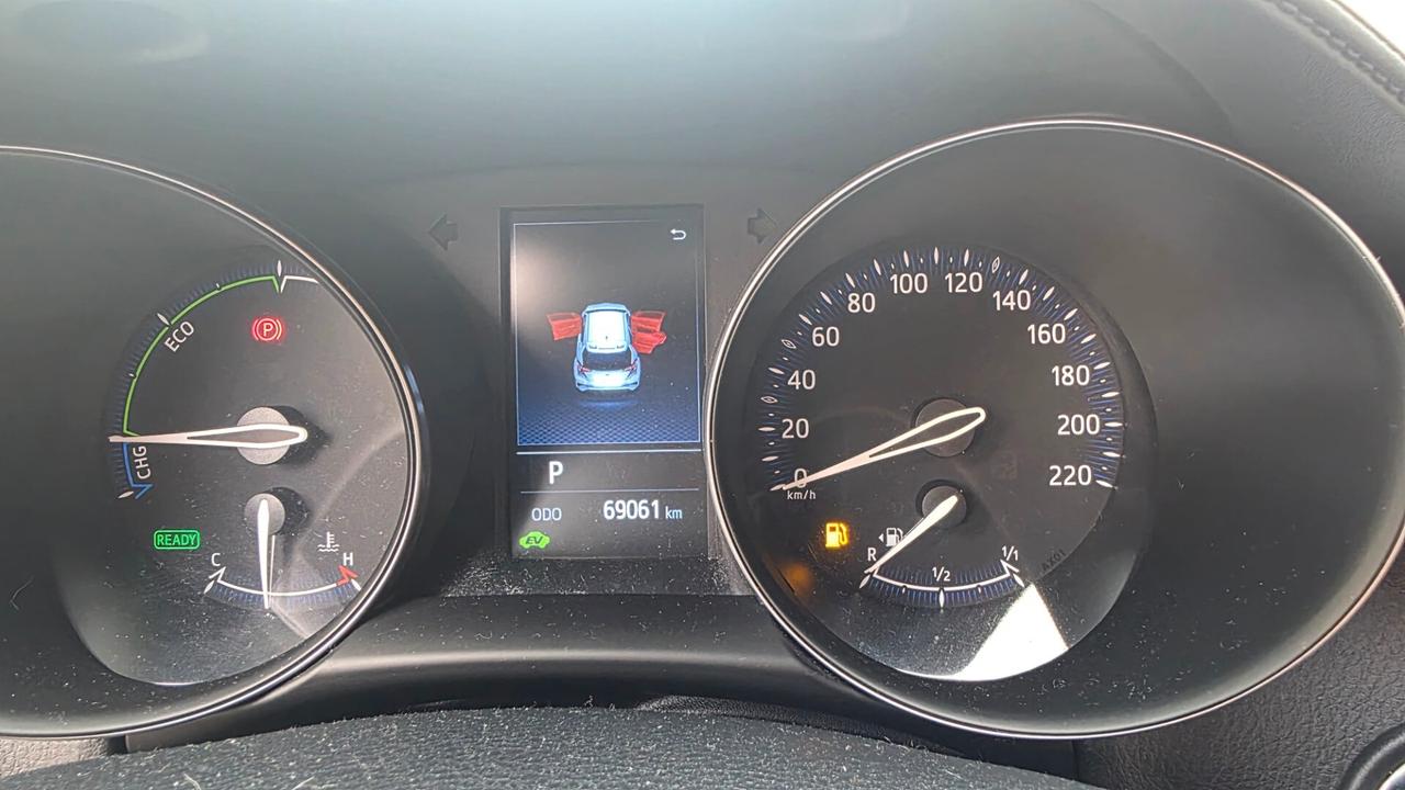 Toyota C-HR 1.8 Hybrid E-CVT Business