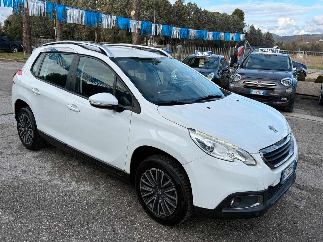 " POCHI KM " Peugeot 2008 PureTech 82 Active