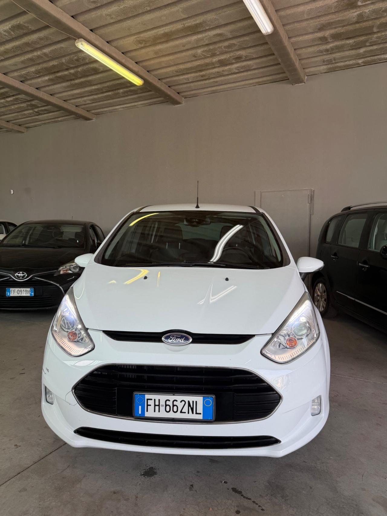 Ford B-Max 1.5 TDCi 95 CV Business Titanium