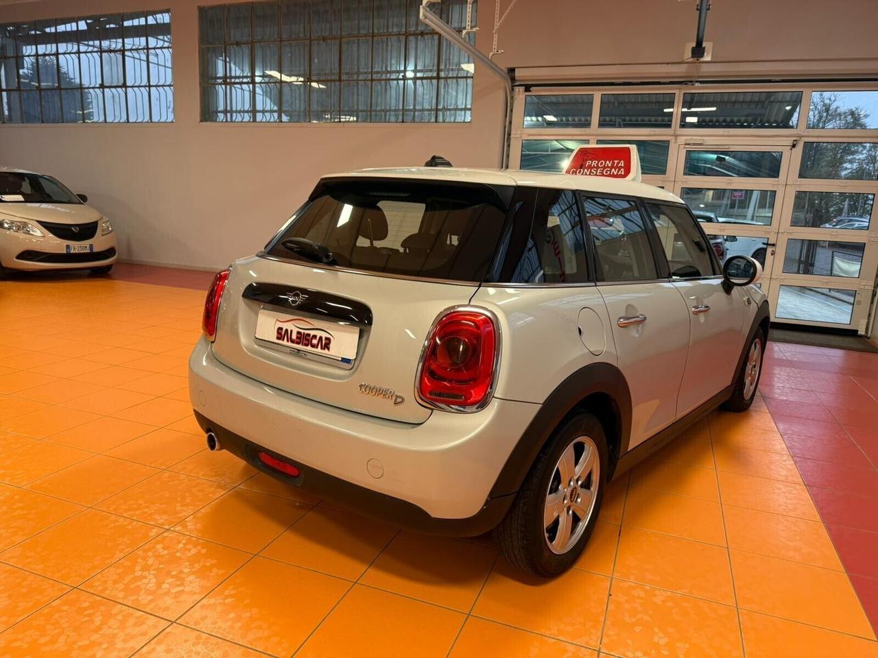 Mini Cooper D 1,5 DIESEL ADATTA NEOPATENTATI