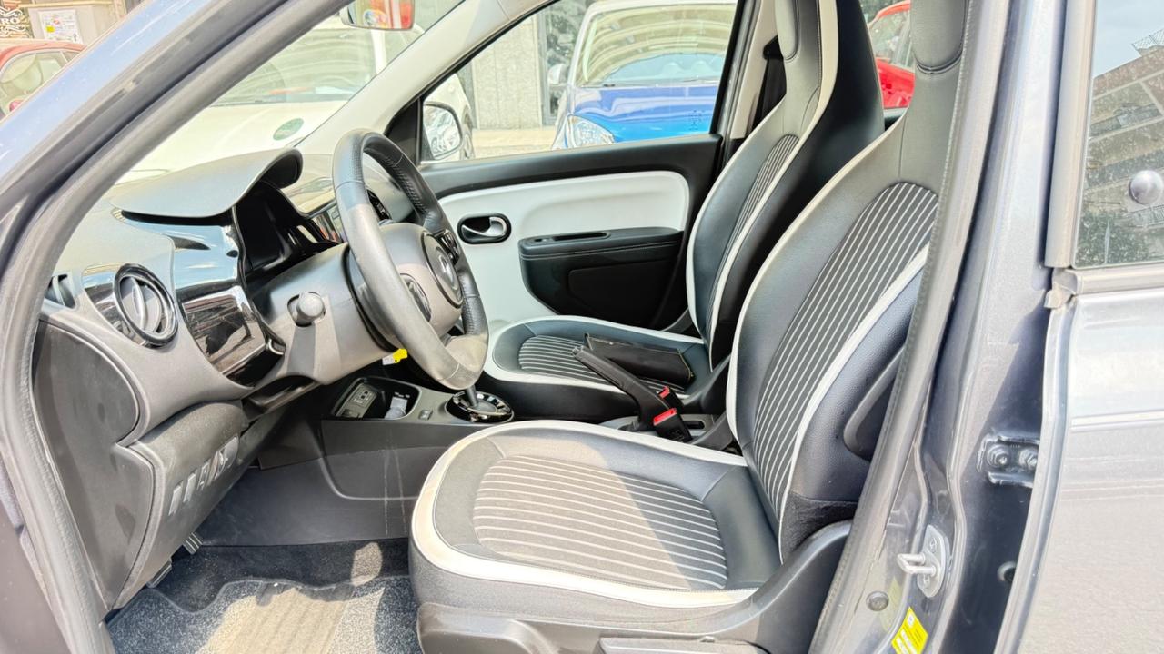 Renault Twingo TCe 95 CV Intens LED NAVI KAMERA PELLE PDC BLUETOOTH CERCHI 16 CLIMA AUTOMATIC