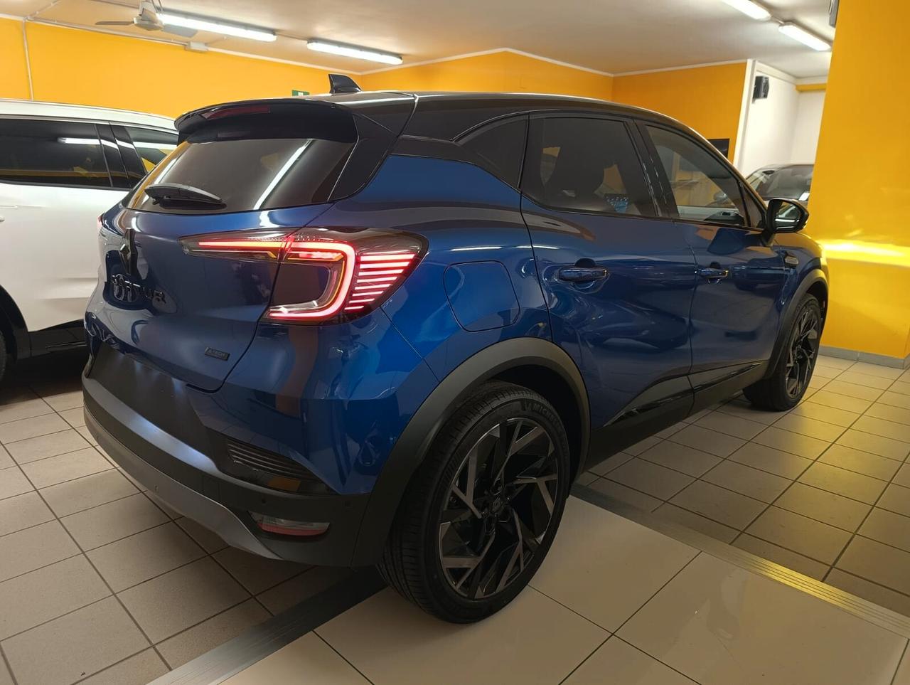 Renault Captur Full Hybrid E-Tech 160 CV Esprit Alpine