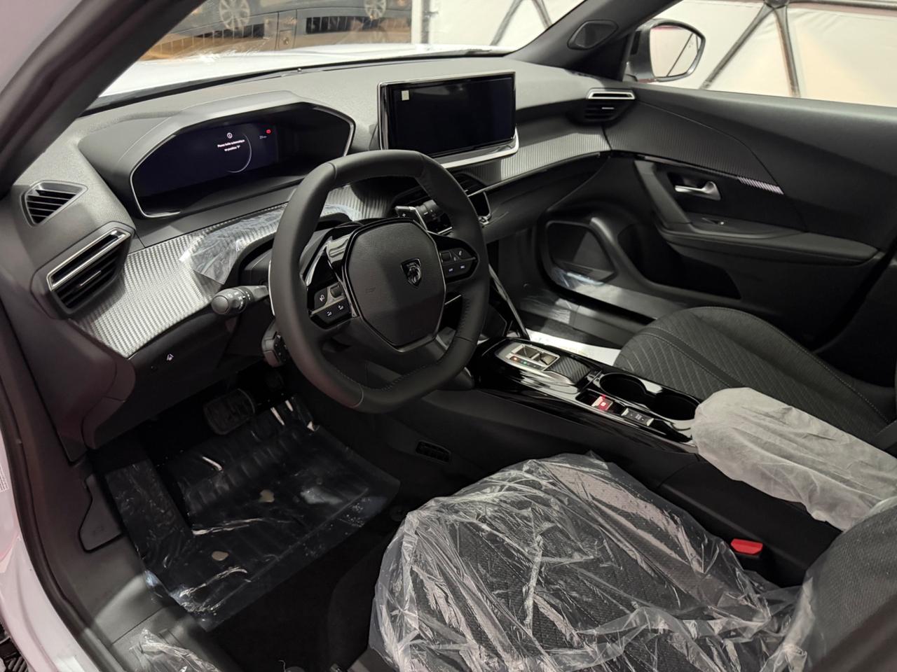 Peugeot 2008 Hybrid 110 e-DCS6 Allure