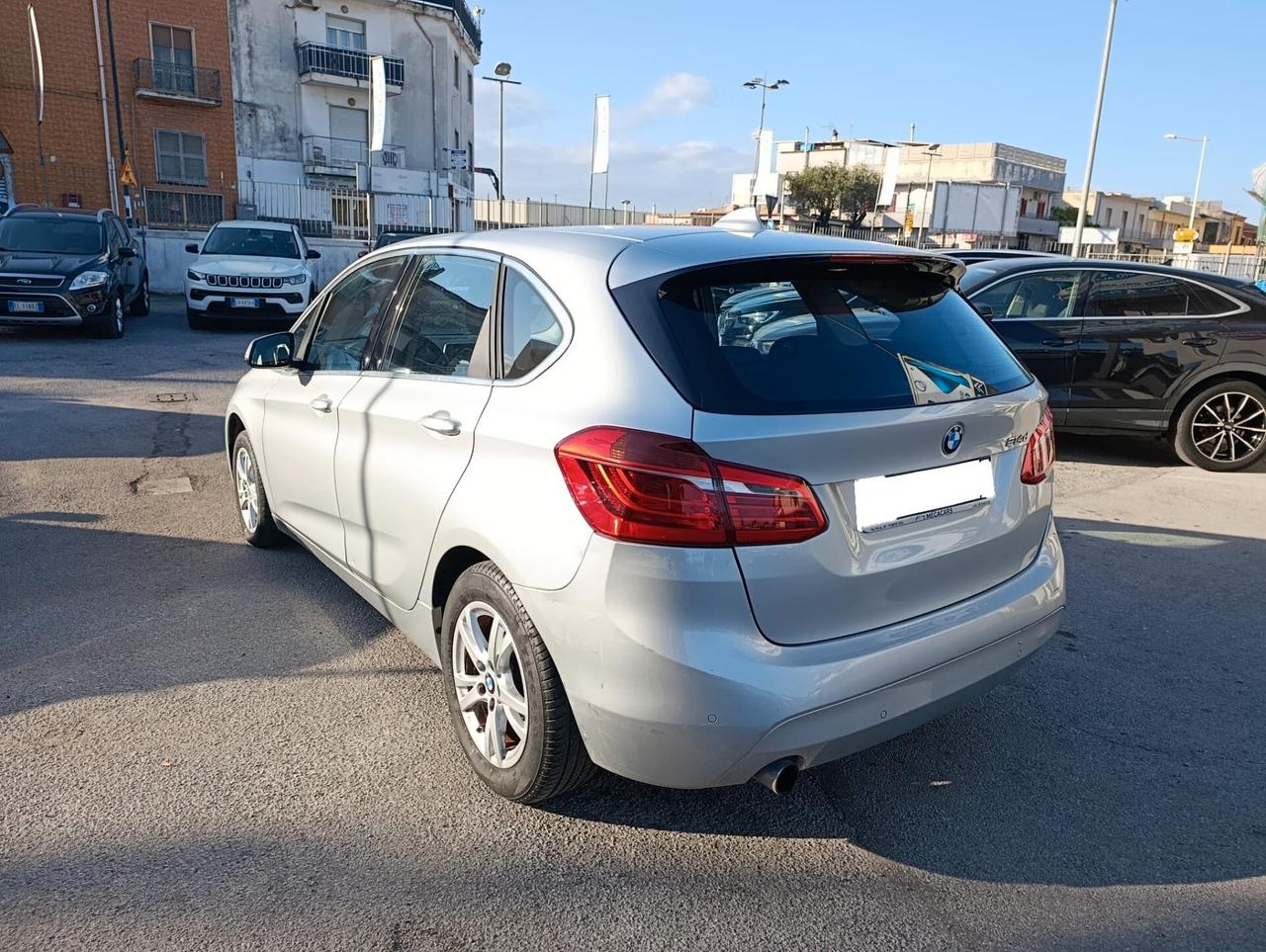 Bmw 214 214d Active Tourer Luxury