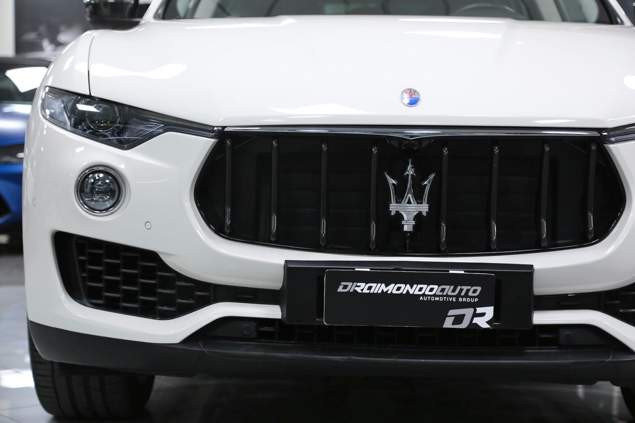 Maserati Levante V6 Diesel 250 cv AWD auto