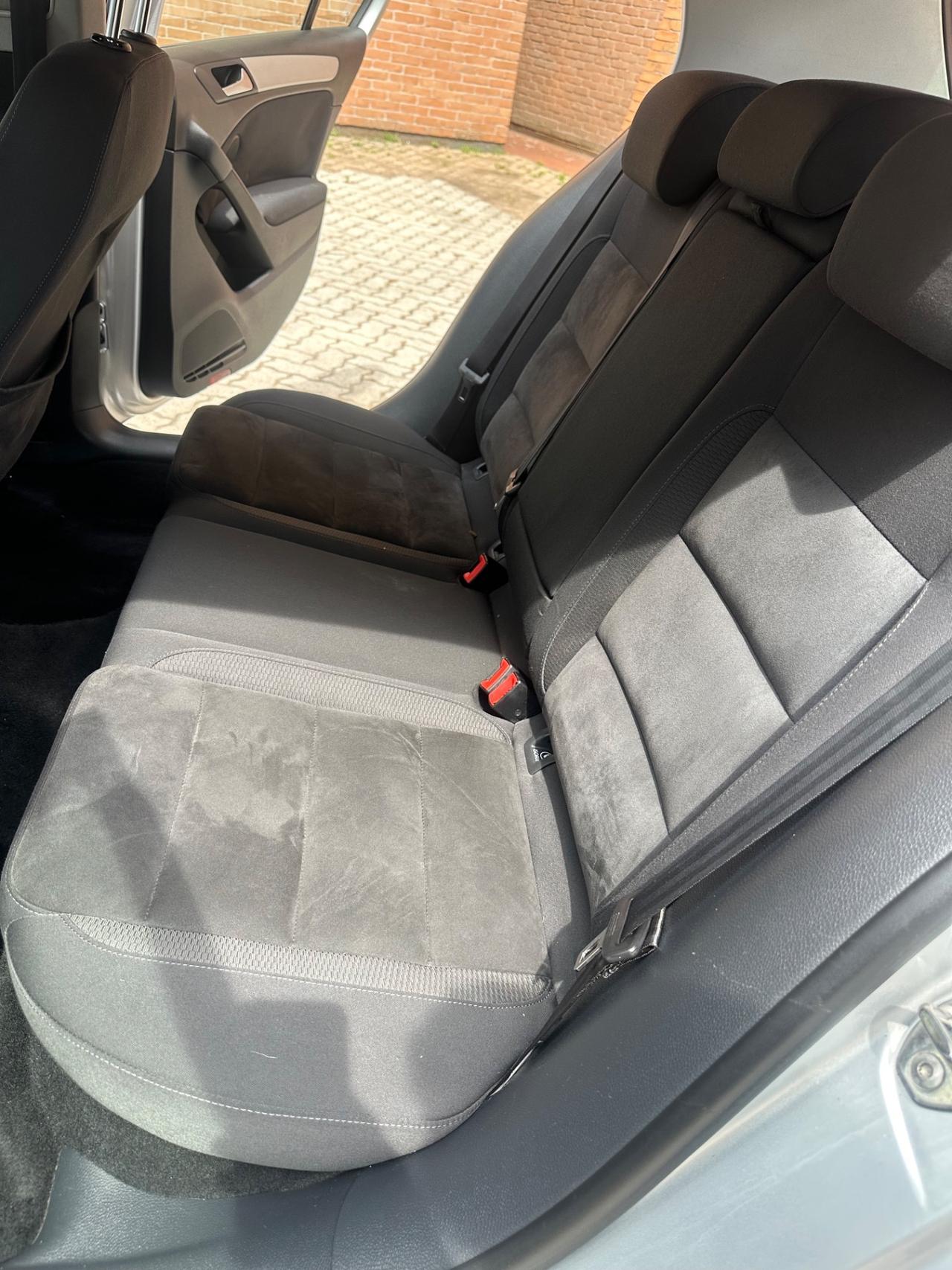 Volkswagen Golf 1.6 TDI 5p. Trendline BlueMotion Technology