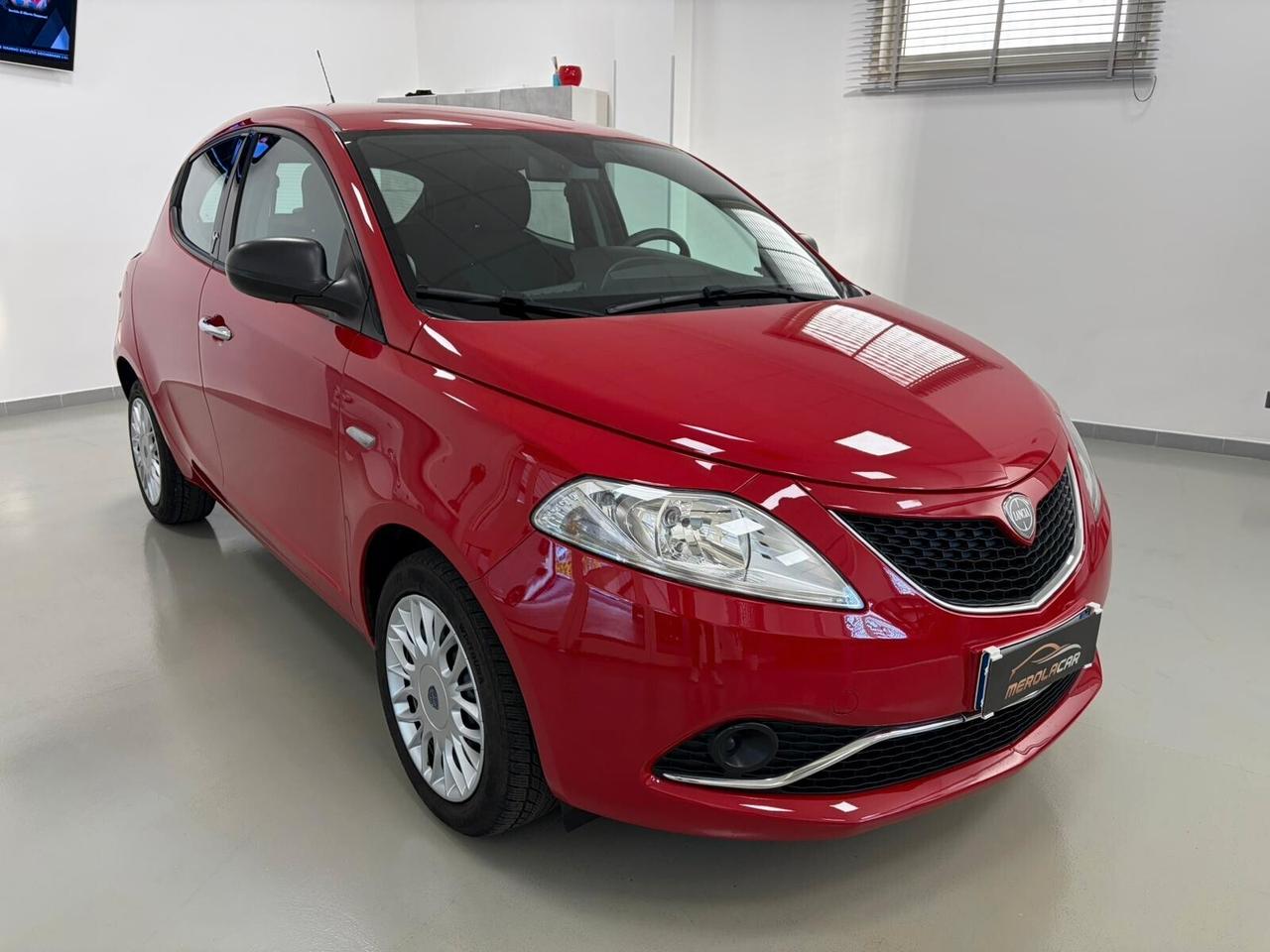 Lancia Ypsilon 1.2 Silver 69cv unico proprietario