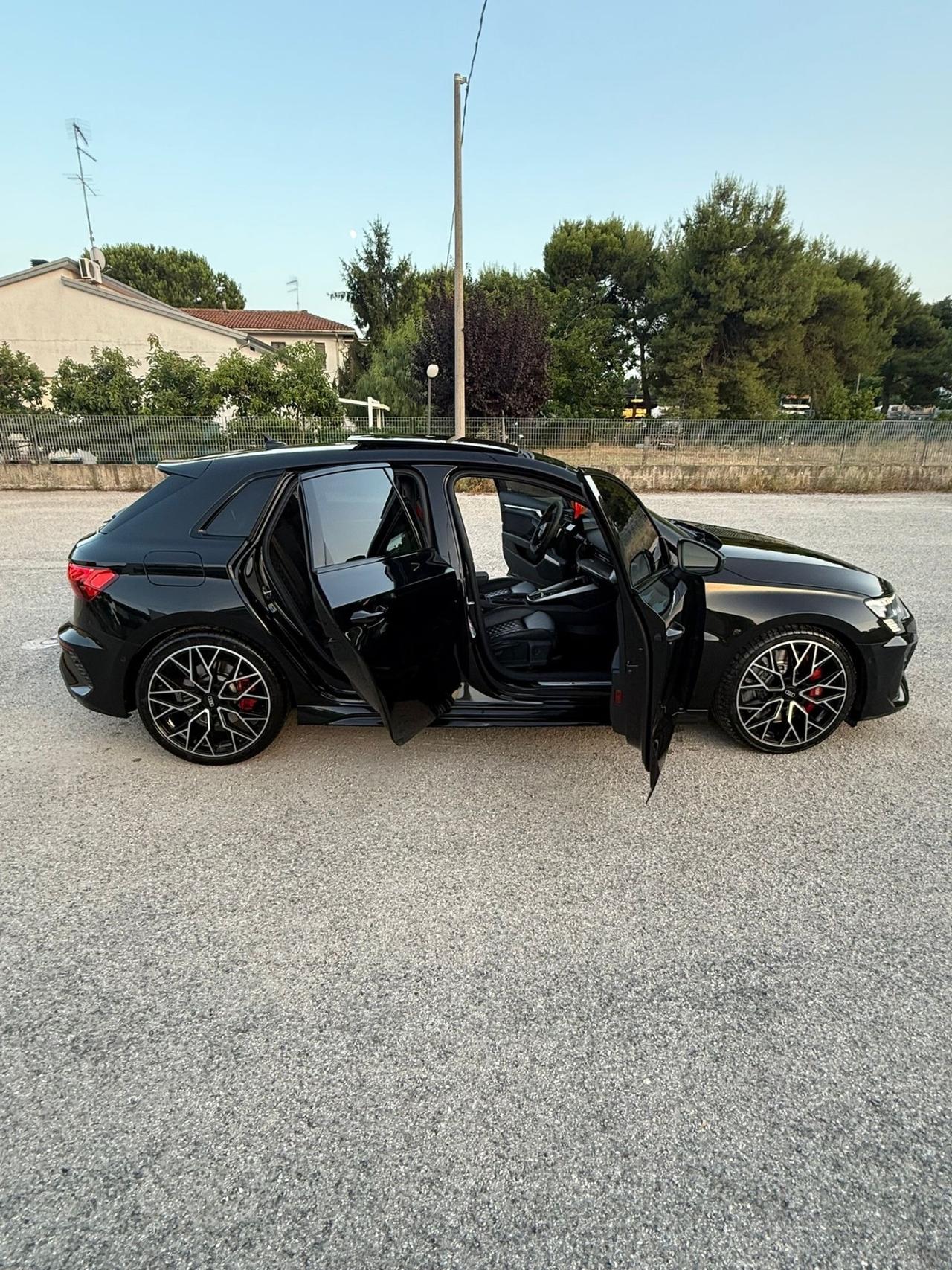 Audi A3 RS 3 SPB TFSI quattro S tronic
