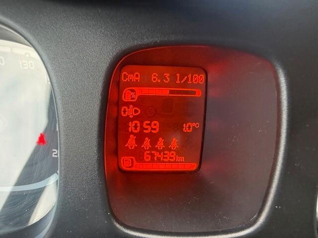 Fiat Panda 1.0 FireFly S&S Hybrid adatta a neopatentati