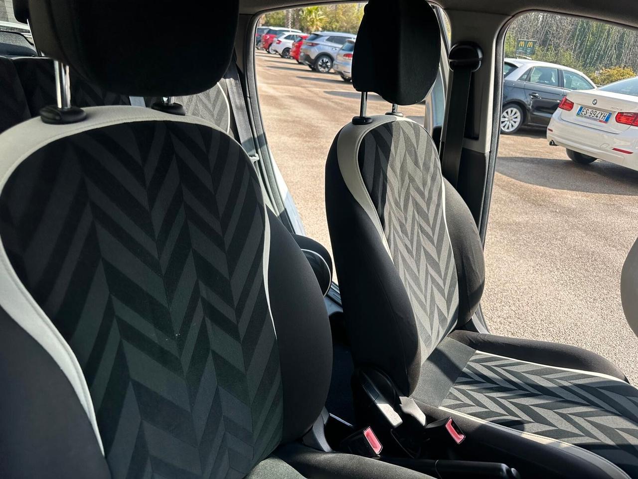 Lancia Ypsilon 1.2 GPL 69 CV 5 porte Platinum NEOPATENTATI