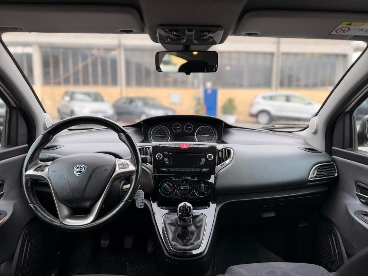 Lancia Ypsilon 1.2 69 CV 5 porte GPL Ecochic Gold