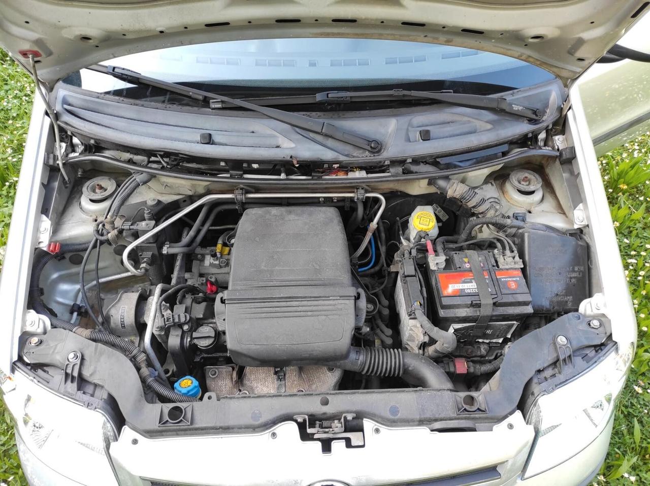 Fiat Panda 1.2 Dynamic Natural Power UNICO PROP