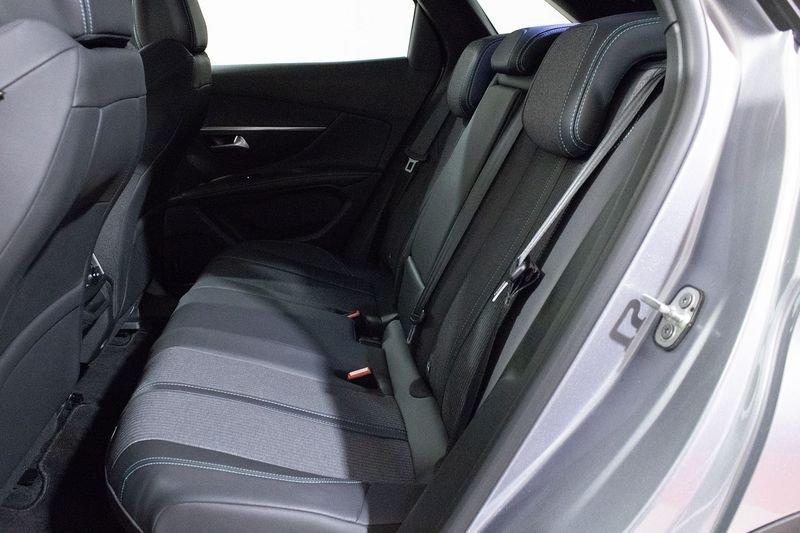 Peugeot 3008 3008 BlueHDi 130cv EAT8 Active Business