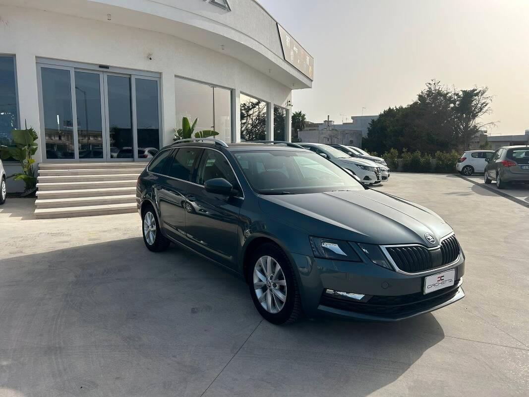 Skoda Octavia Wagon 1.5 g-tec Ambition 130cv dsg