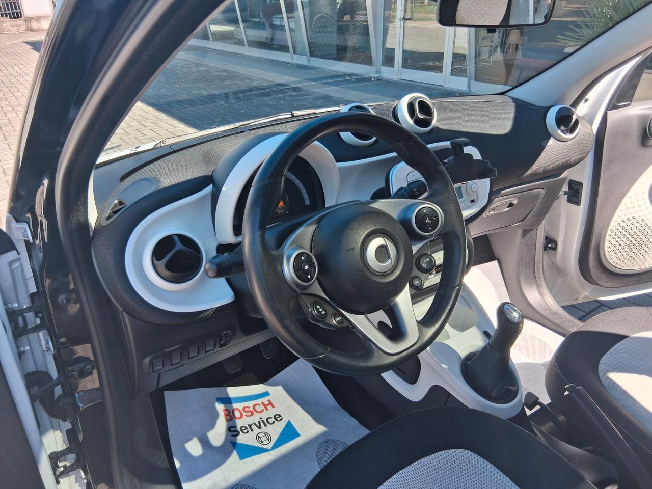 Smart forfour 1.0 Passion 71cv >> Carrozzeria a Nuovo !!
