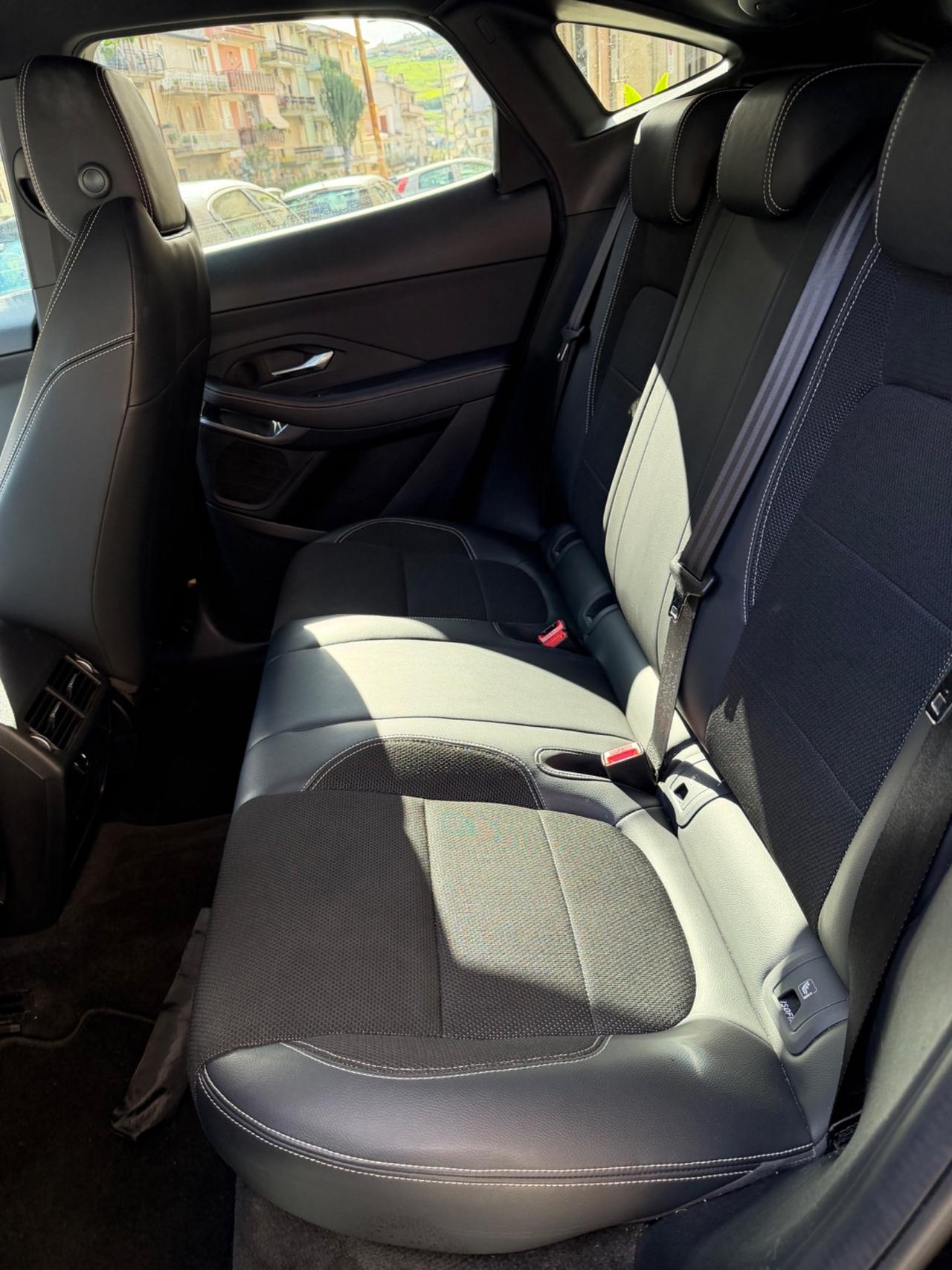 Jaguar E-Pace 2.0D 150 CV AWD R-Dynamic S