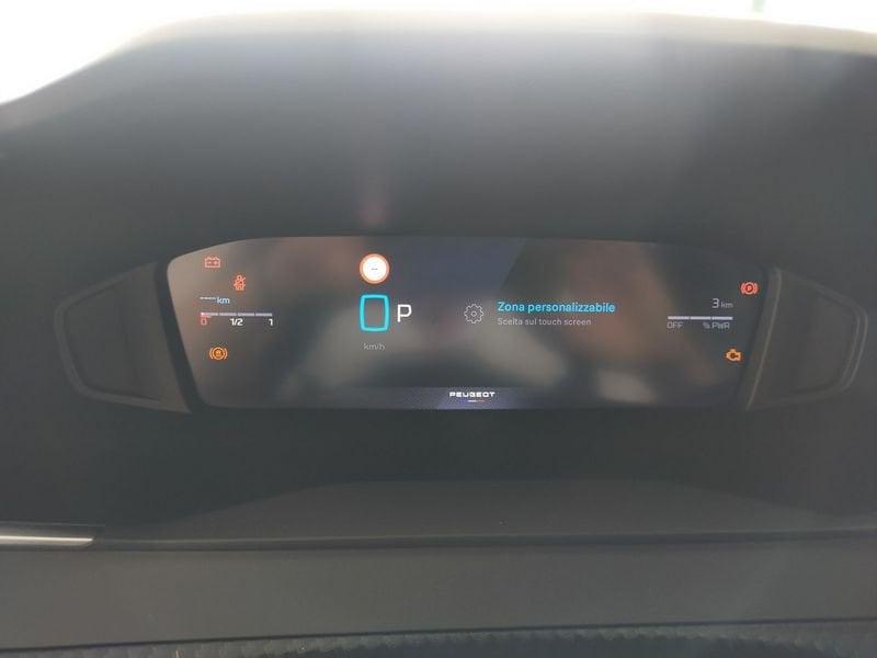 Peugeot 2008 Hybrid 136 e-DCS6 Allure + Vision & Drive KM0