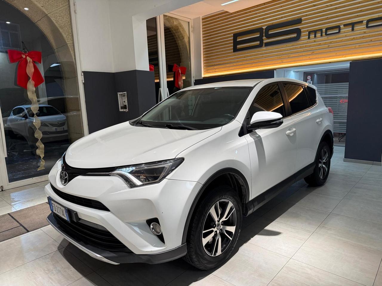 Toyota RAV 4 RAV4 2.0 D-4D 2WD Business