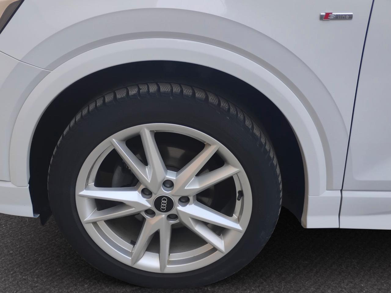 Audi Q2 35 1.5 tfsi S LINE..GANCIO TRAINO.TELECAMERA